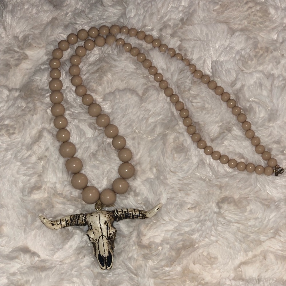 BEAUTIFUL NECKLACE